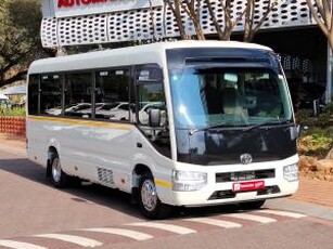 Toyota Coaster 2.8D GL automatic 23 Seater B/S