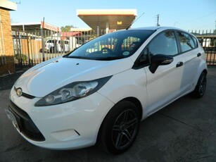 Used Ford Fiesta 1.6i Ambiente 5