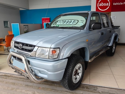 2005 Toyota Hilux 2.7 Double Cab Raider For Sale