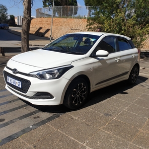 2018 Hyundai i20 1.2 fluid manual in a very good condition