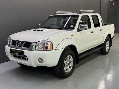 2015 Nissan NP300 Hardbody 2.5 TDi 4x4 Dc