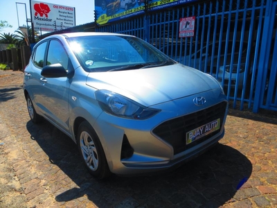 2022 Hyundai Grand I10 MY20 1.0 Motion, Silver with 32000km available now!