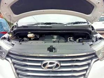 Hyundai H-1 2017, Automatic, 2.5 litres - Warrenton
