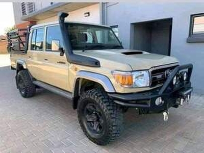 Toyota Land Cruiser 2017, Manual, 4.5 litres - Cape Town