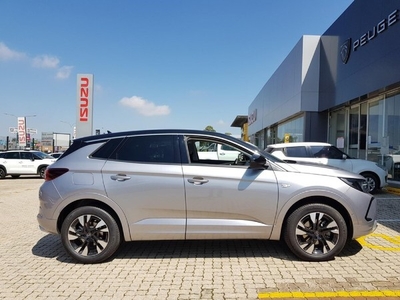 Used Opel Grandland X 1.6T Cosmo Auto for sale in Gauteng