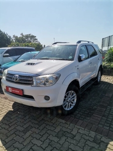 2011 Toyota Fortuner 3.0D-4D 4x4 For Sale in Kwazulu Natal, Shelly Beach