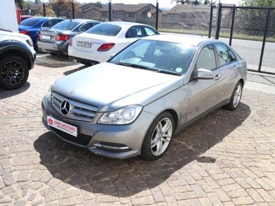 2012 Mercedes-Benz C-Class C200 Avantgarde Auto For Sale in Gauteng, Johannesburg