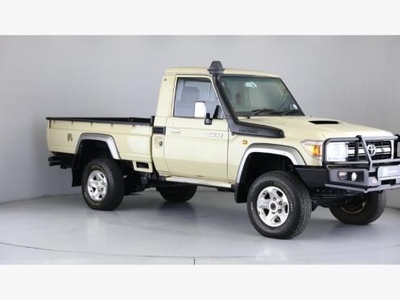 2016 Toyota Land Cruiser 79 4.5D-4D LX V8 For Sale in Western Cape, Cape Town