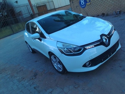 2017 Renault Clio 66kW turbo Authentique For Sale in Gauteng, Johannesburg