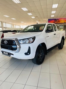 2024 Toyota Hilux 2.4GD-6 Xtra Cab Raider Manual For Sale