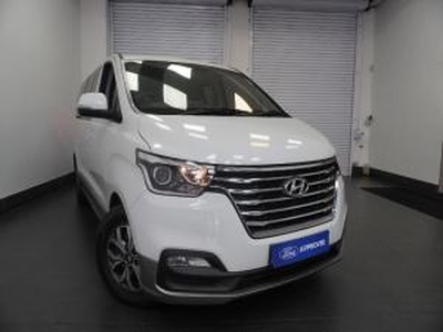 Hyundai H-1 2.5 Crdi A/T/ 2.5 Elite automatic