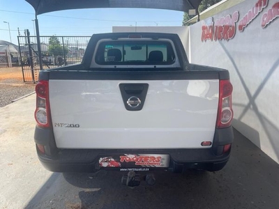 Used Nissan NP200 1.6 SE for sale in North West Province