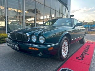 2002 Jaguar XJ6 4.2 Executive For Sale