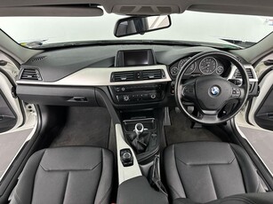 2014 BMW 316i (F30)