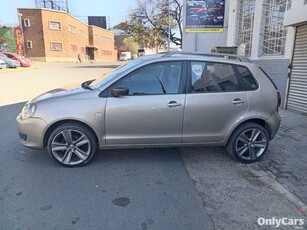 2014 Volkswagen Polo Vivo maxx used car for sale in Johannesburg City Gauteng South Africa - OnlyCars.co.za