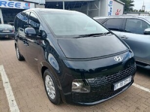 2022 Hyundai Staria 2.2D Executive Auto