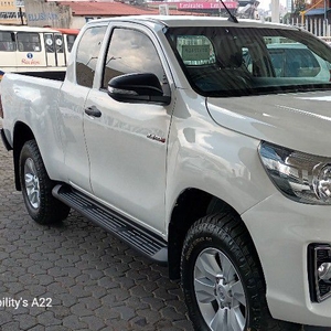 Toyota Hilux 2.4Gd6 Extended Cab manual Diesel