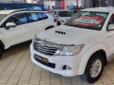 2014 Toyota Hilux 3.0 D-4D D/Cab R/B Raider AUTOMATIC WITH 208616 KMS, CALL TAMSON 064 251 8681