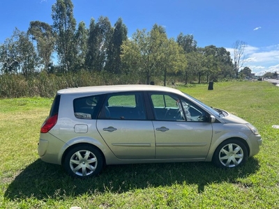 Used Renault Scenic Renault Scenic 1.9 TDci manuel for sale in Gauteng