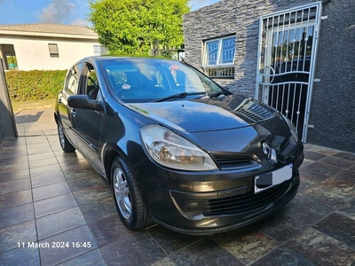 2007 Renault Clio III 1.6 Expression Automatic
