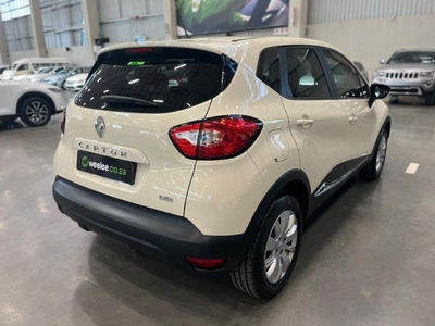 Used Renault Captur 900T Expression (66kW) for sale in Gauteng
