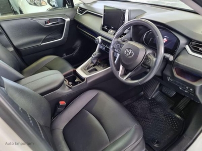 Used Toyota RAV4 2.5 VX Auto AWD for sale in Western Cape