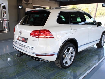 Used Volkswagen Touareg GP 4.2 V8 TDI Executive Auto for sale in Gauteng
