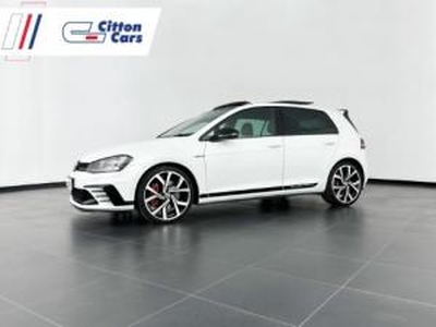 Volkswagen Golf VII GTi 2.0 TSI DSG Clubsport