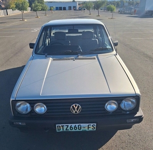 VW Fox 1800