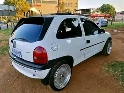 Opel Corsa 2011, Manual, 1.1 litres - Johannesburg