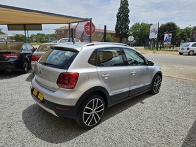 Volkswagen CrossPolo 2016, Manual, 1.4 litres - Johannesburg
