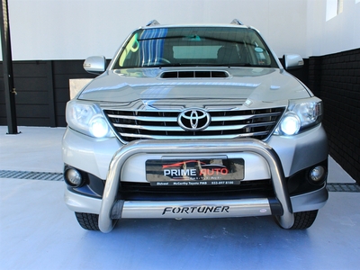2013 Toyota Fortuner III 2.5 D-4D VNT Raised Body Auto