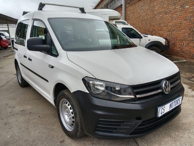 Used Volkswagen Caddy CrewBus 2.0 TDI for sale in Gauteng