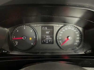 Used Volkswagen Kombi T6 2.0 TDI Trendline for sale in Eastern Cape