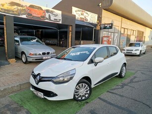 2019 Renault Clio 4 900T - Only 43 000Km