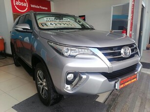 SILVER Toyota Fortuner 2.8 GD-6 Raised Body AT with 213830km available now!