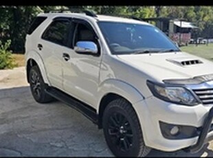 Toyota Fortuner 2013, Manual, 3 litres - Johannesburg