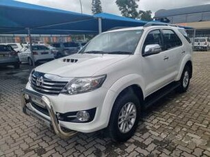 Toyota Fortuner 2015, Manual, 3 litres - Cape Town