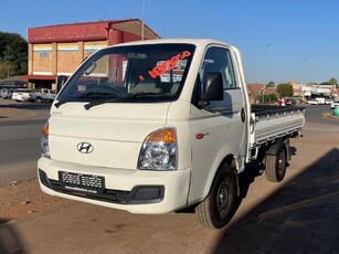Used Hyundai H100 Bakkie 2.6D Dropside for sale in North West Province