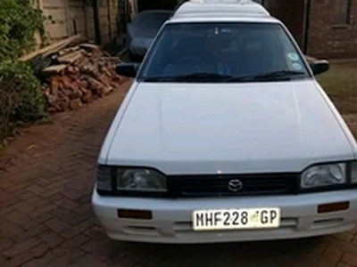 Mazda 3 2000, Manual, 1.3 litres - Johannesburg