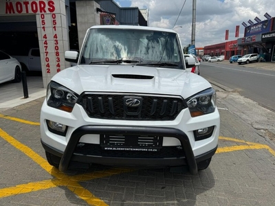 Used Mahindra Scorpio S6 for sale in Free State