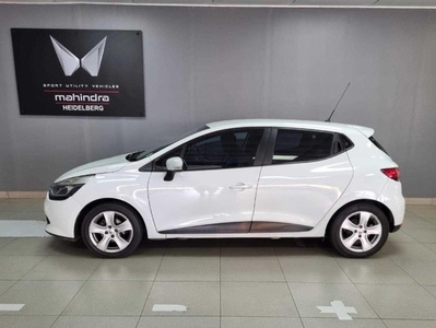 Used Renault Clio IV 900T Expression 5