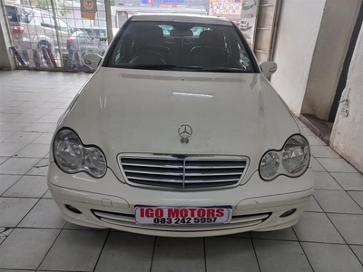 2007 MercedesBenz Mechanically perfect wit leather Seat