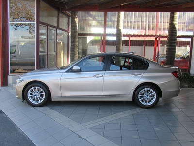 2013 BMW 3 Series 320i auto For Sale