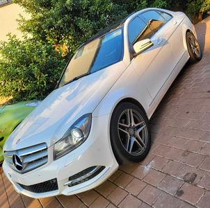 2013 Mercedes-Benz AMG Line, C250 CDI, Fsh, Spare key, Sunroof, Automatic, Accident free (R149999)