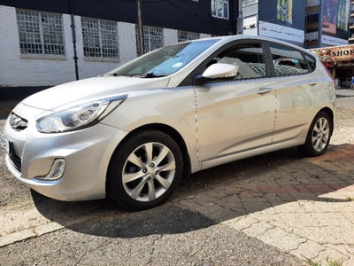 2014 Hyundai Accent hatch 1.6 Fluid auto For Sale in Gauteng, Johannesburg