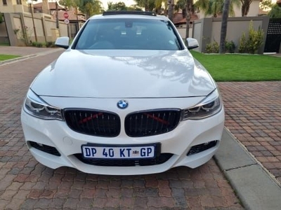2015 BMW 316i Luxury Line, White with 79000km available now!