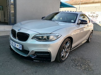 2016 BMW 2 Series M235i coupe Auto For Sale For Sale in Gauteng, Johannesburg