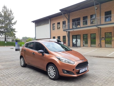 2016 Ford Fiesta 1.4 Ambiente, Gold with 72000km available now!
