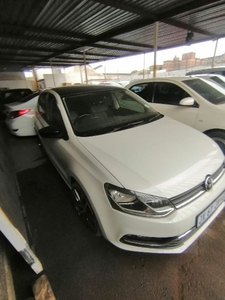 2016 Volkswagen Polo hatch 1.0TSI 70kW For Sale in Gauteng, Johannesburg